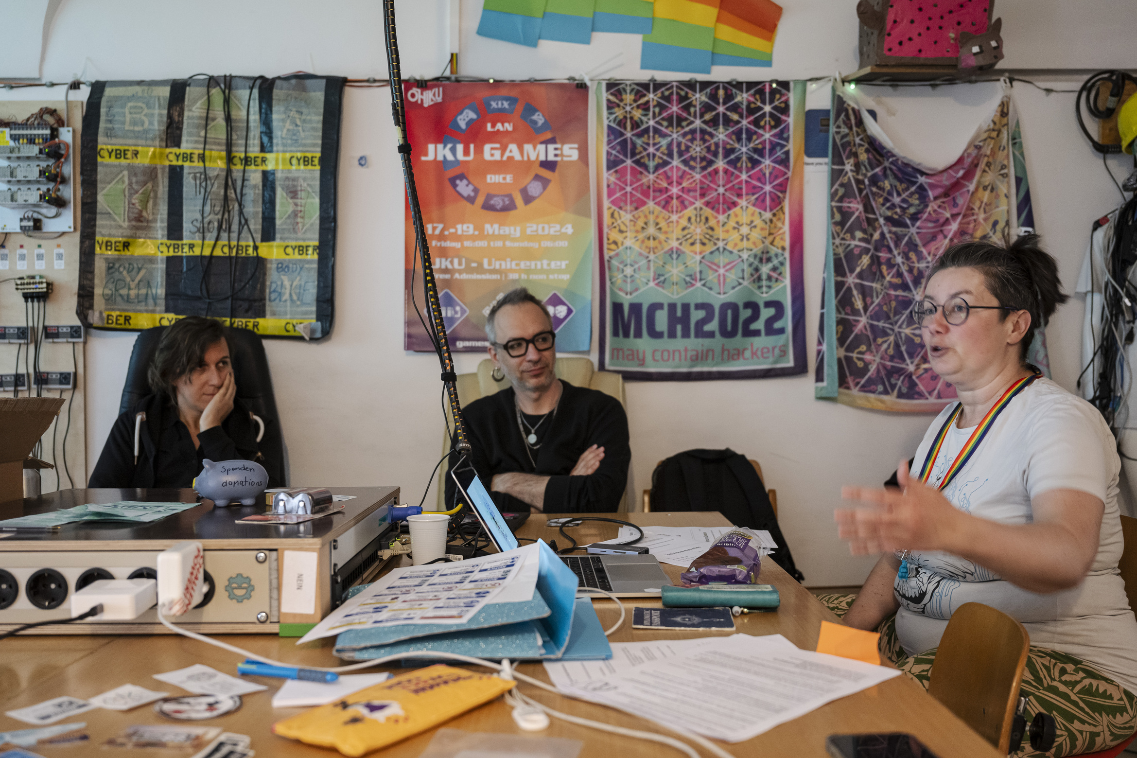 AMRO24 Exhibitions "Internet of Squirrels", by Vesna Manojlovic