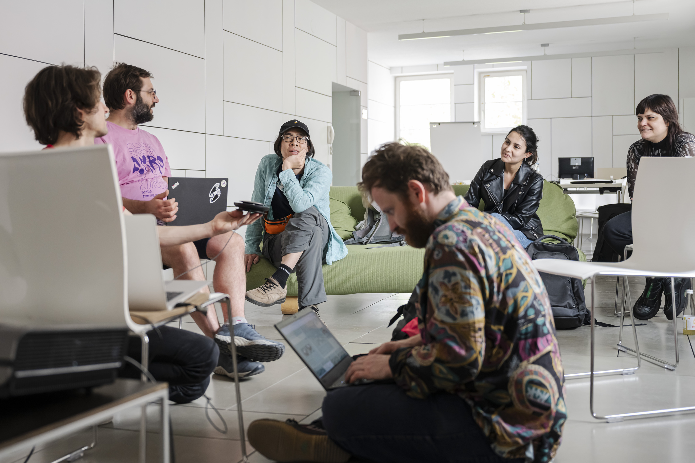 AMRO24 Exhibitions "Interfestival channel to LGM2024*", by Simon Repp