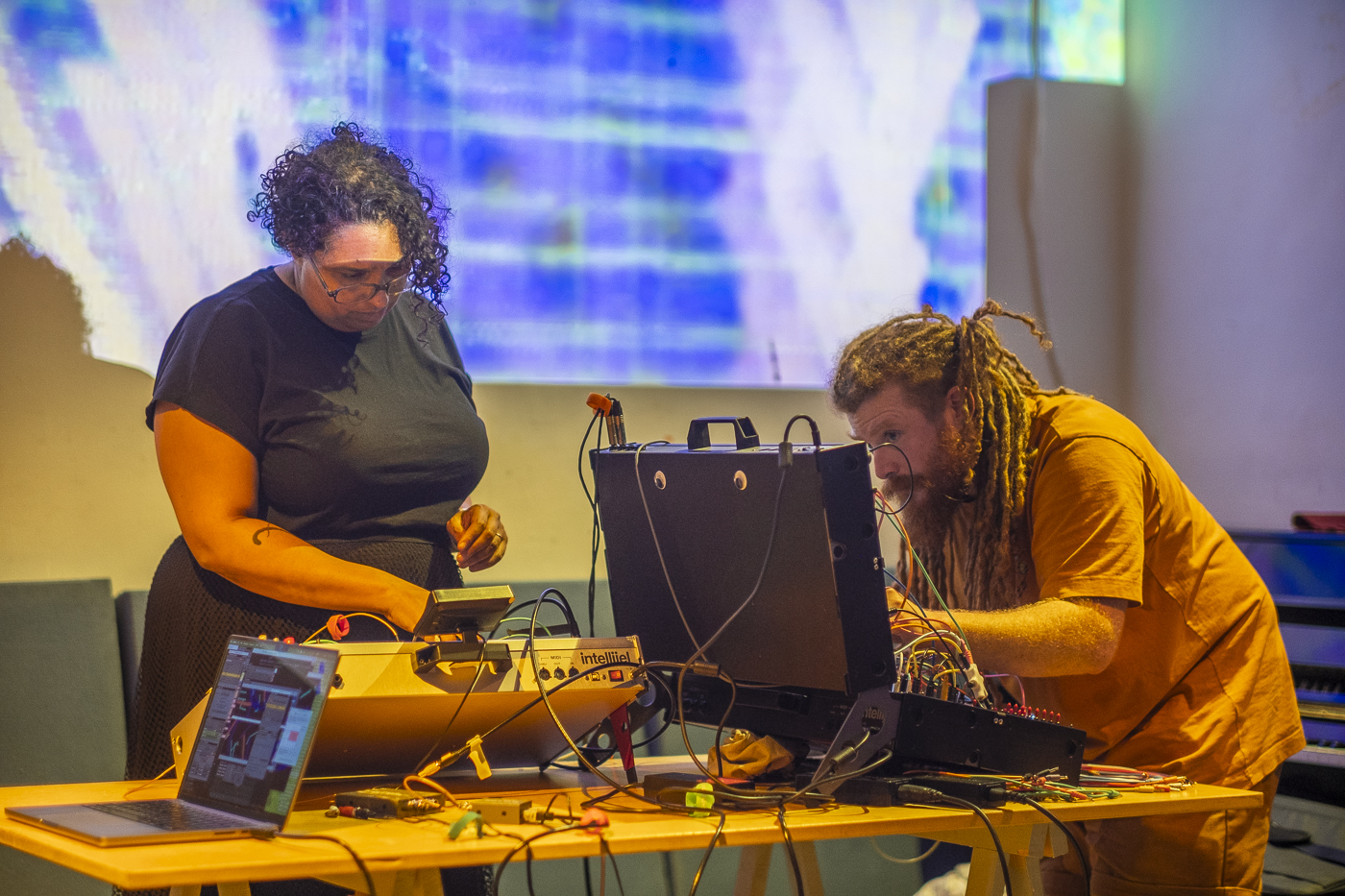 AMRO24 Exhibitions "Cable Knit Sweater", by Sarah Groff Hennigh-Palermo & David Miller